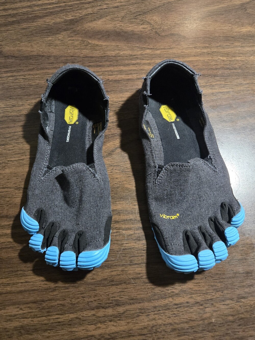 Women's Vibram Fivefingers CVT LB toe shoes EU Size 36 (US 6.5-7)